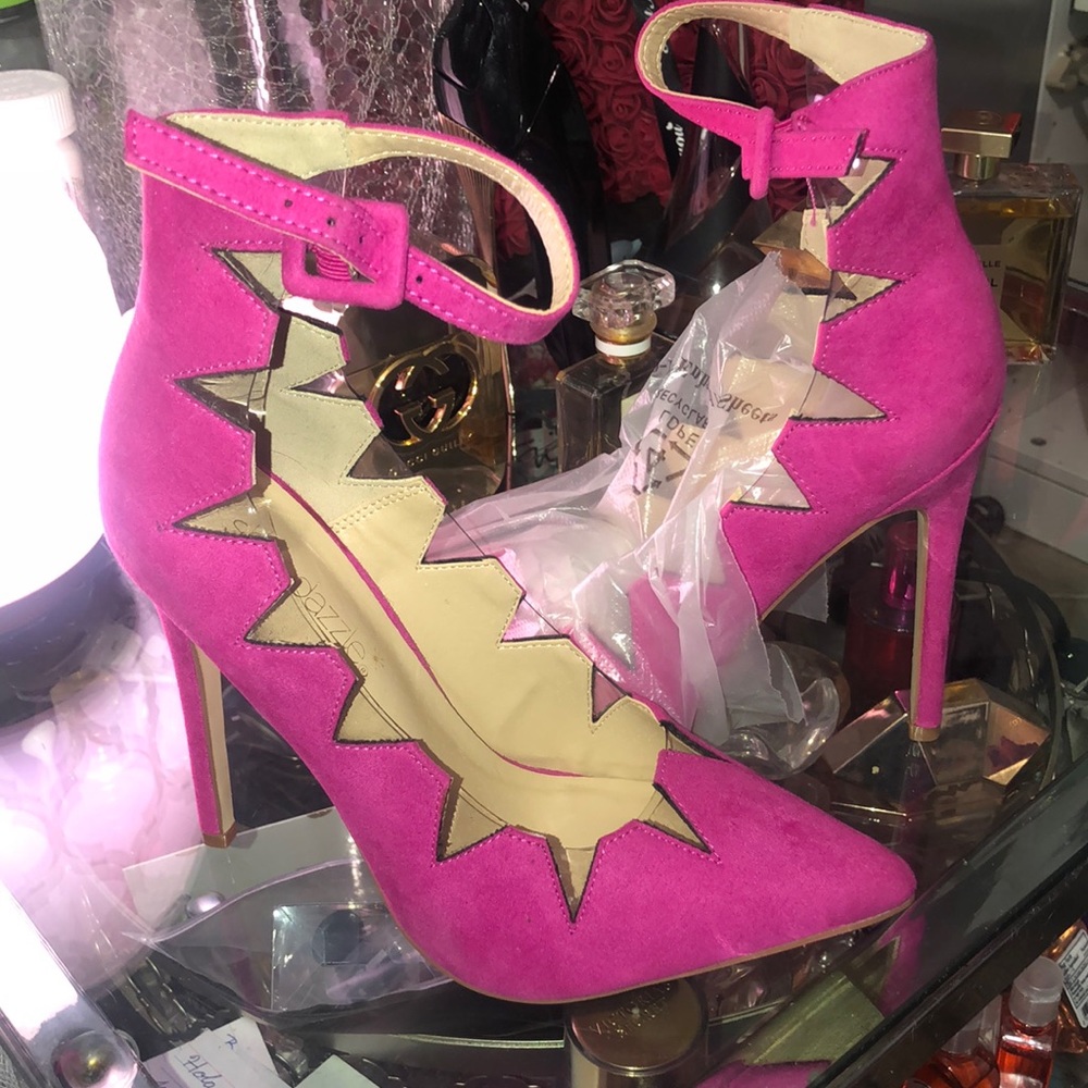 Shoedazzle heels